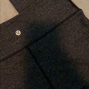 lulu lemon wunder under black chevron leggings